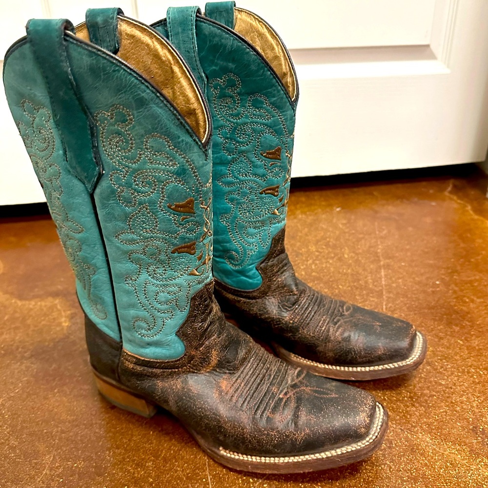 Brown / Turquoise Cowgirl boots, women’s size size 7.5